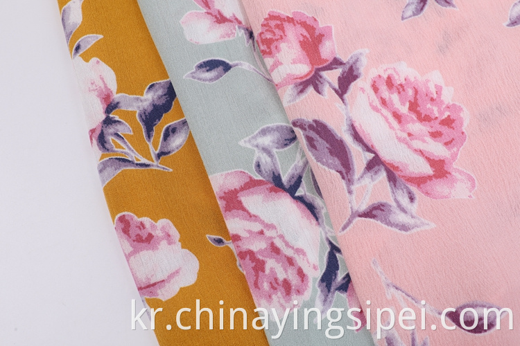 제조업체 에코 친화적 인 사용자 정의 컬러 프린트 100%Rayon Crinkle Fabric
